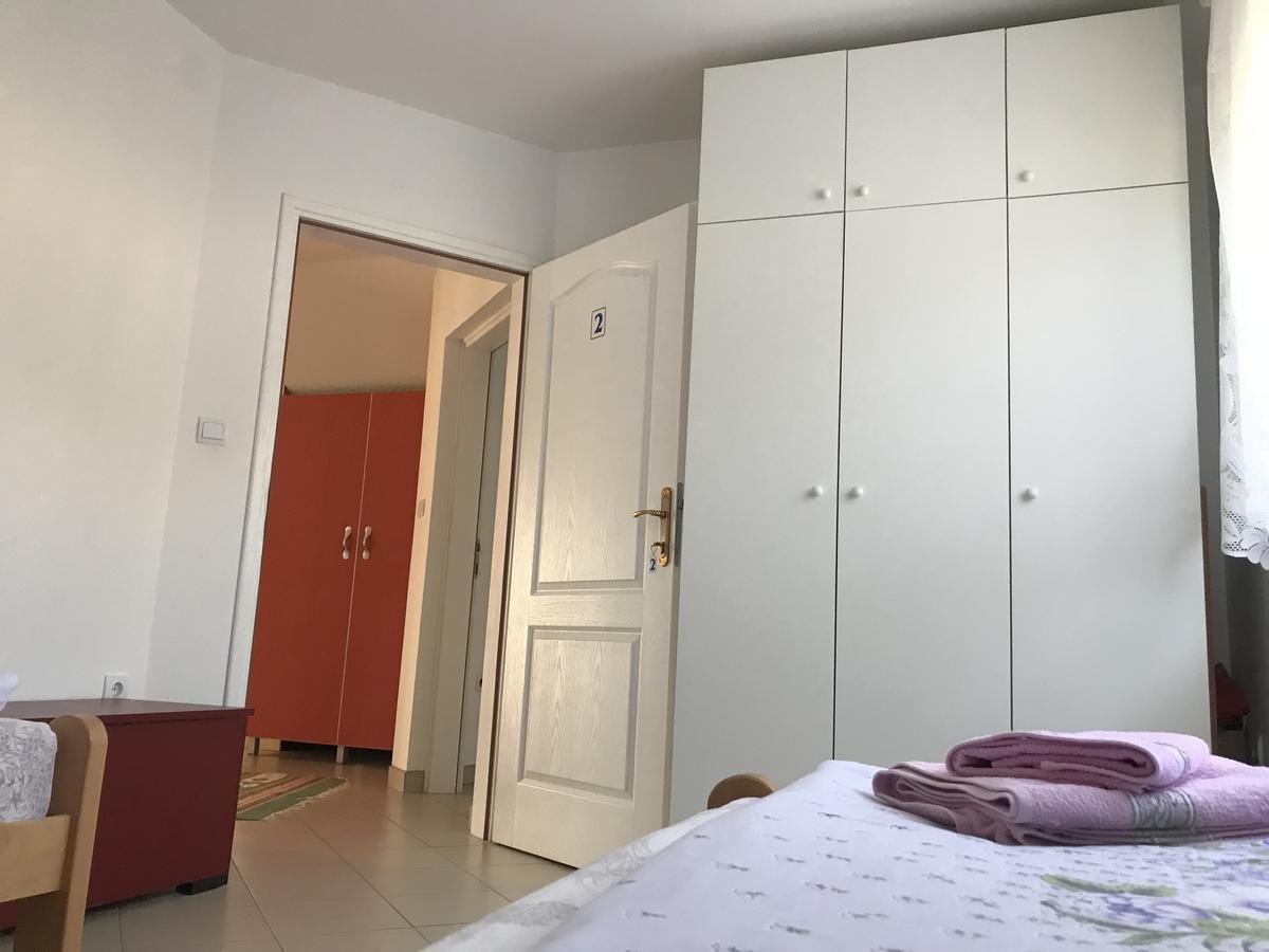 Guesthouse Rebel Deliblato Buitenkant foto